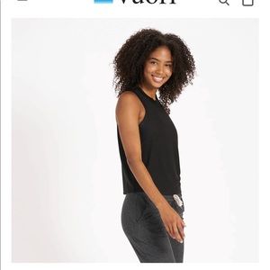 Vuori NWT XS oregano (green) tank